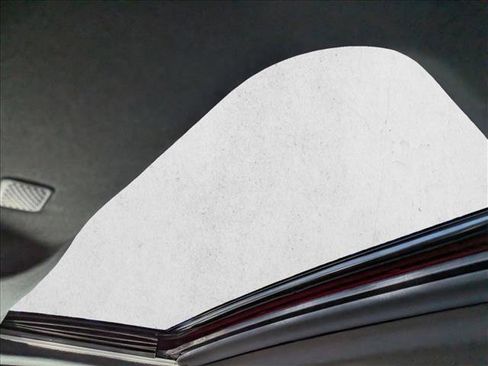 Used 2021 Toyota Highlander XSE image 15