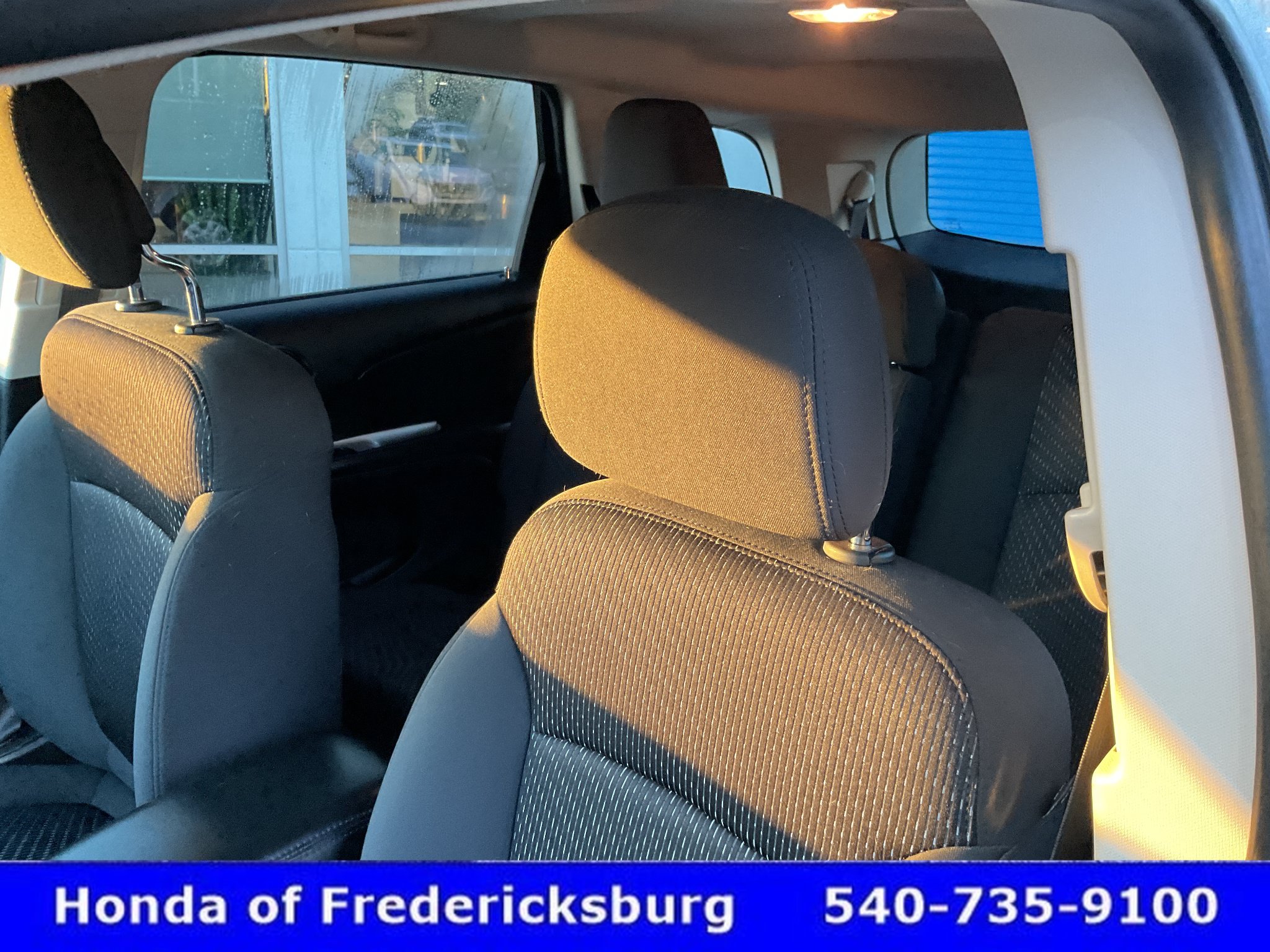 Used 2018 Dodge Journey SE FWD image 26