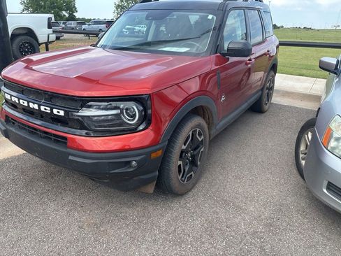 Used 2022 Ford Bronco Sport Outer Banks w/ Tech Package AWD/4WD image 1