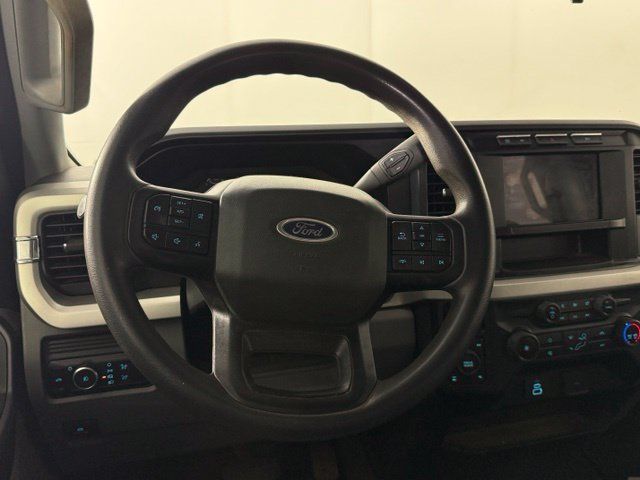 Used 2023 Ford F250 XL w/ STX Appearance Package AWD/4WD image 19