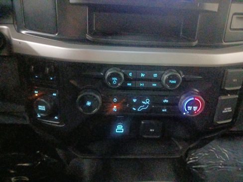 Used 2024 Ford F250 XLT image 14