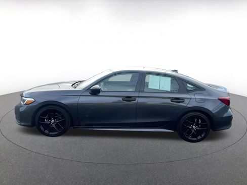 Used 2025 Honda Civic Sport image 9