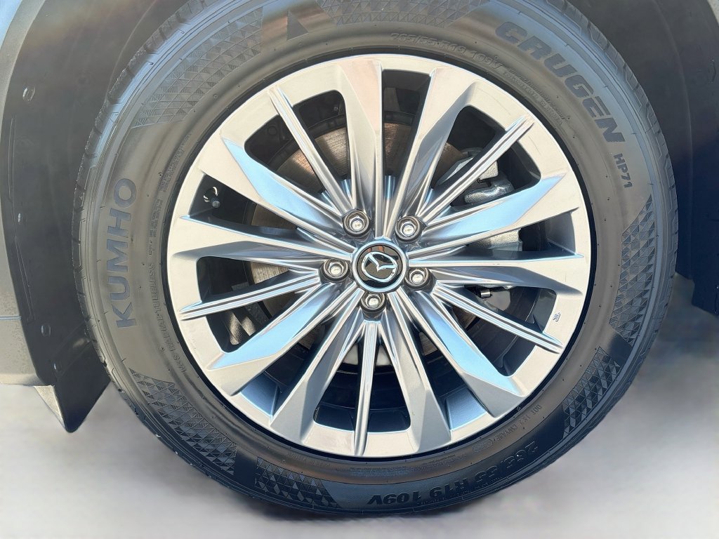 Certified 2024 MAZDA CX-90 Plug-In Hybrid w/ Preferred AWD/4WD image 34