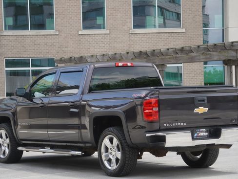 Used 2015 Chevrolet Silverado 1500 LT AWD/4WD image 8