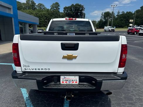 Used 2013 Chevrolet Silverado 2500 W/T AWD/4WD image 9