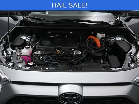 Certified 2025 Toyota RAV4 LE image 33