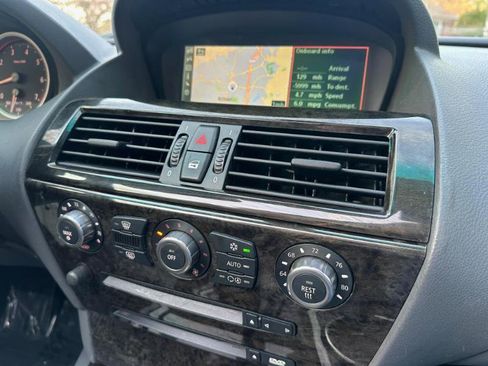 Used 2005 BMW 645Ci Convertible RWD image 40