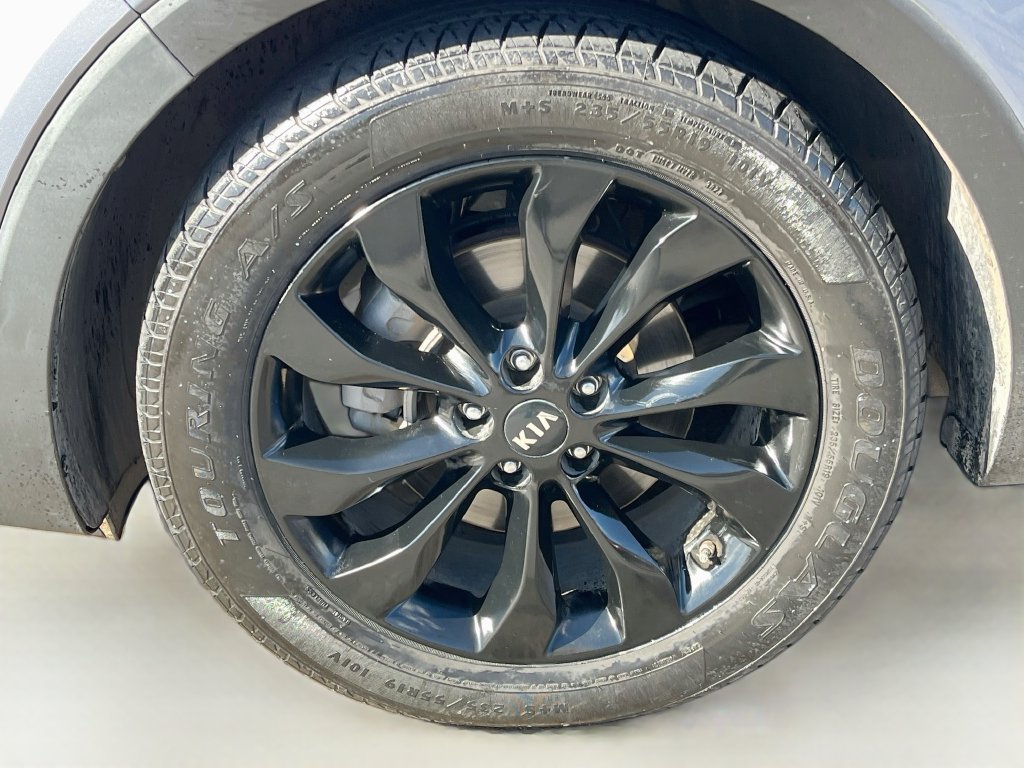 Used 2020 Kia Sorento EX AWD/4WD image 32