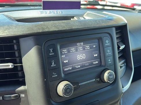 Used 2021 RAM 1500 Big Horn image 14