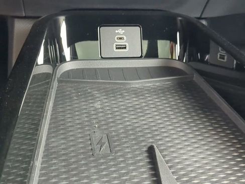 New 2025 Ford Mustang Mach-E Premium image 24