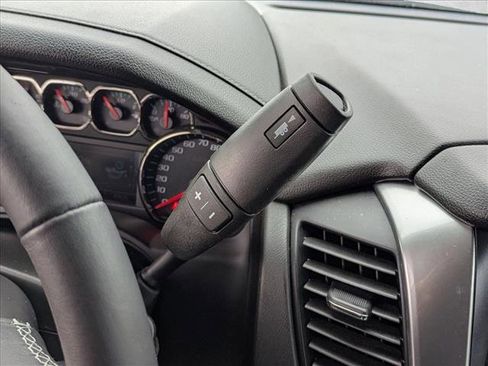 Used 2020 Chevrolet Tahoe LT image 13