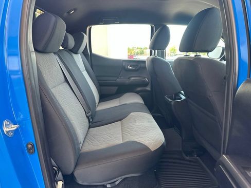 Certified 2021 Toyota Tacoma TRD Sport w/ Blackout Package (TMS) AWD/4WD image 16