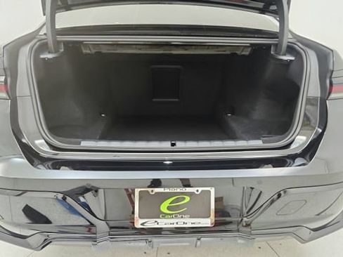 Used 2026 BMW 740i w/ Premium Package RWD image 44