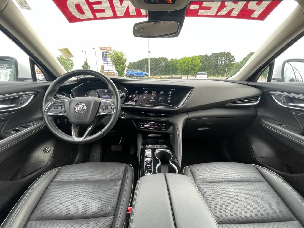 Used 2023 Buick Envision Essence AWD/4WD image 28