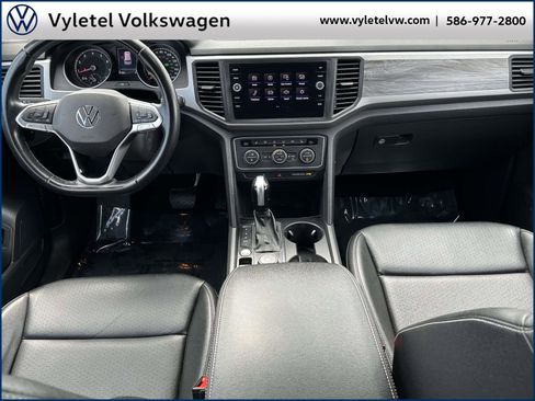 Used 2020 Volkswagen Atlas Cross Sport SE image 14