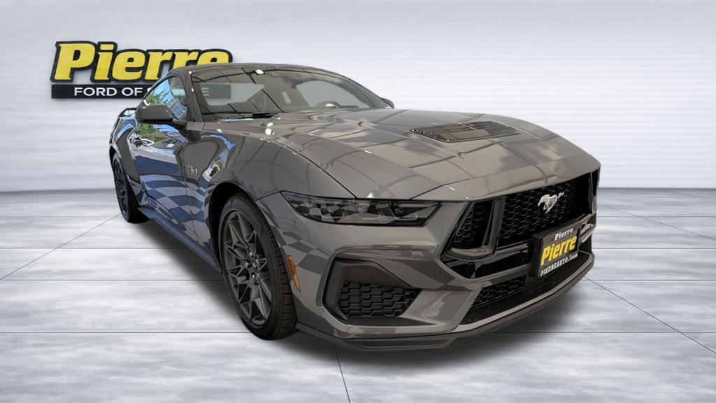 New 2026 Ford Mustang GT Premium w/ GT Performance Package RWD image 6
