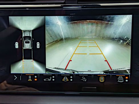 Used 2025 GMC Sierra 2500 Denali Ultimate image 22