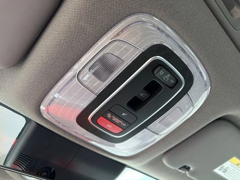 Certified 2025 Hyundai Elantra SEL FWD image 29