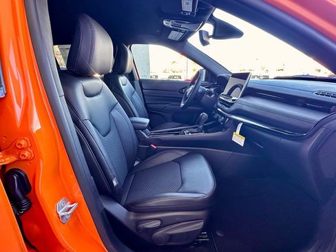 New 2026 Jeep Compass Latitude image 23