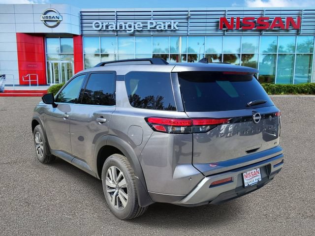 New 2026 Nissan Pathfinder SL FWD image 3