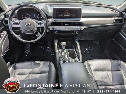 Used 2021 Kia Telluride EX w/ EX Premium Package AWD/4WD image 29