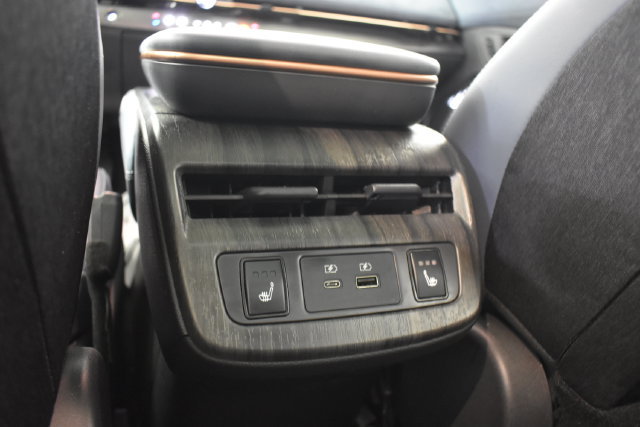Certified 2024 Nissan Ariya AWD image 30