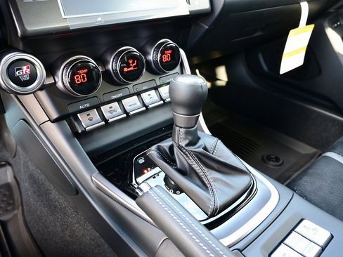 New 2025 Toyota GR86 Premium image 20