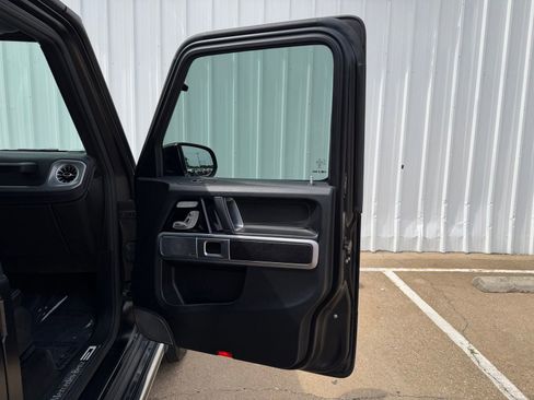 Used 2020 Mercedes-Benz G 550 w/ Exclusive Interior Package image 24