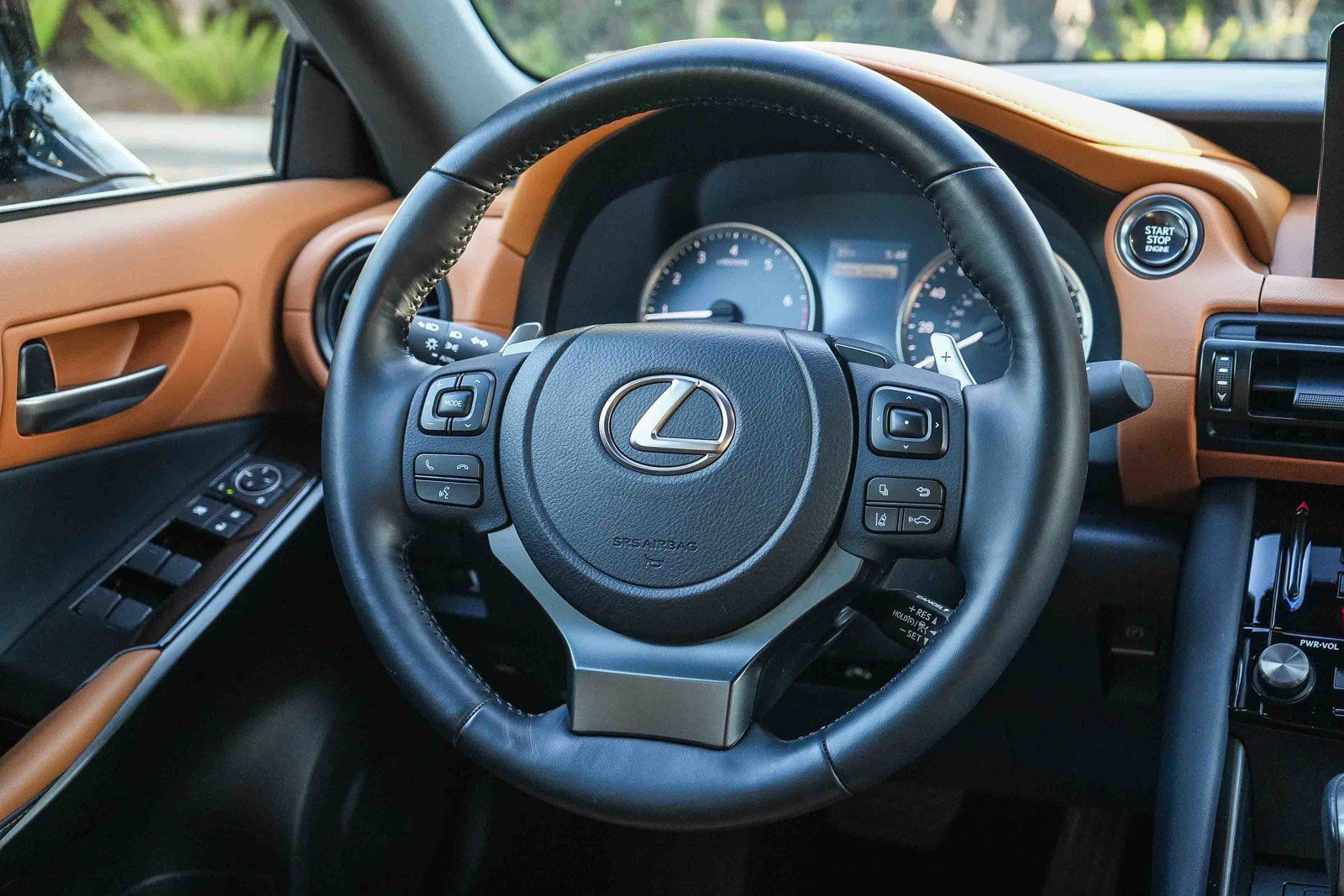 Used 2025 Lexus IS 300 F Sport w/ Accessory Package 2 RWD image 14