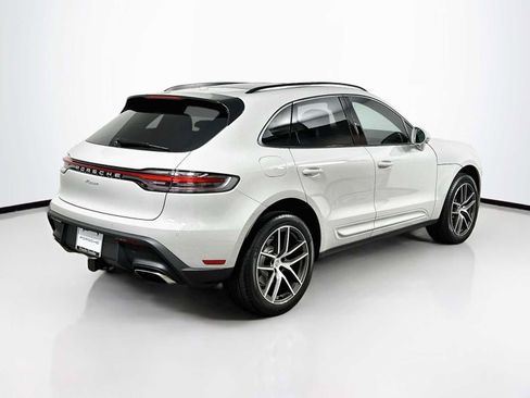 New 2026 Porsche Macan AWD/4WD image 9