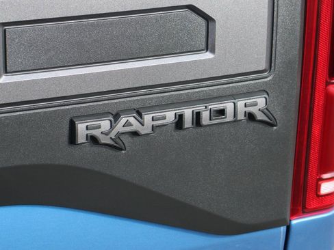 Used 2019 Ford F150 Raptor w/ Equipment Group 802A Luxury AWD/4WD image 10