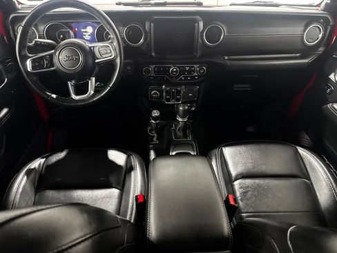 Used 2023 Jeep Wrangler Unlimited Sahara w/ Dual Top Group AWD/4WD image 30