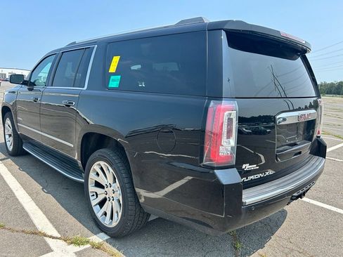 Used 2018 GMC Yukon XL Denali w/ Open Road Package AWD/4WD image 3