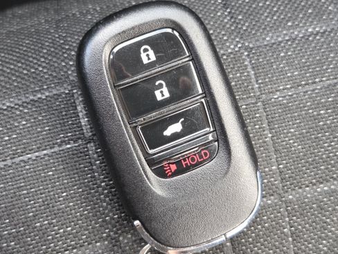 Used 2025 Honda HR-V LX image 35