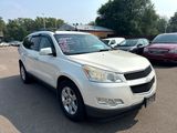Used 2012 Chevrolet Traverse LT image 3