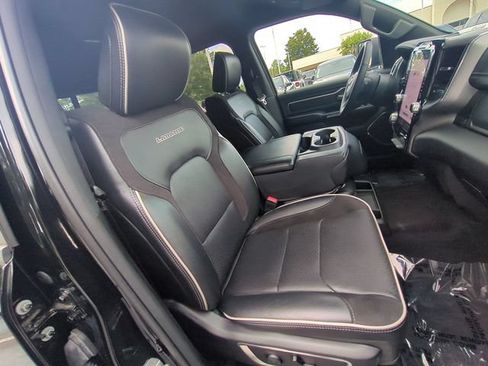 Certified 2025 RAM 1500 Laramie AWD/4WD image 37