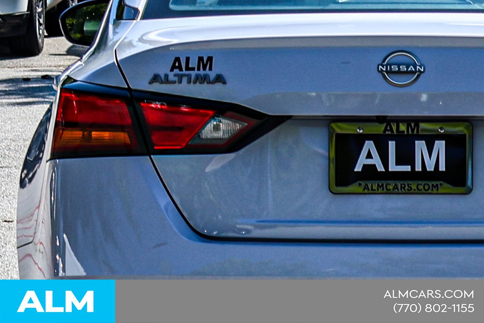 Used 2024 Nissan Altima 2.5 SR FWD image 13