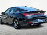 Certified 2022 Hyundai Elantra Limited image 6