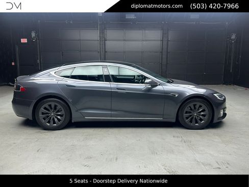 Used 2018 Tesla Model S 75D AWD/4WD image 8