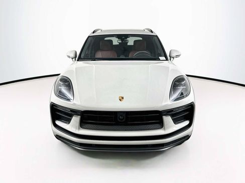 New 2026 Porsche Macan AWD/4WD image 6