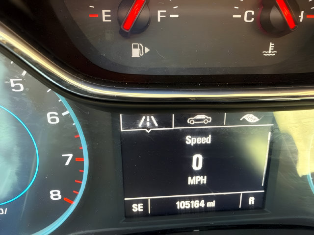 Used 2018 Chevrolet Cruze LT FWD image 23