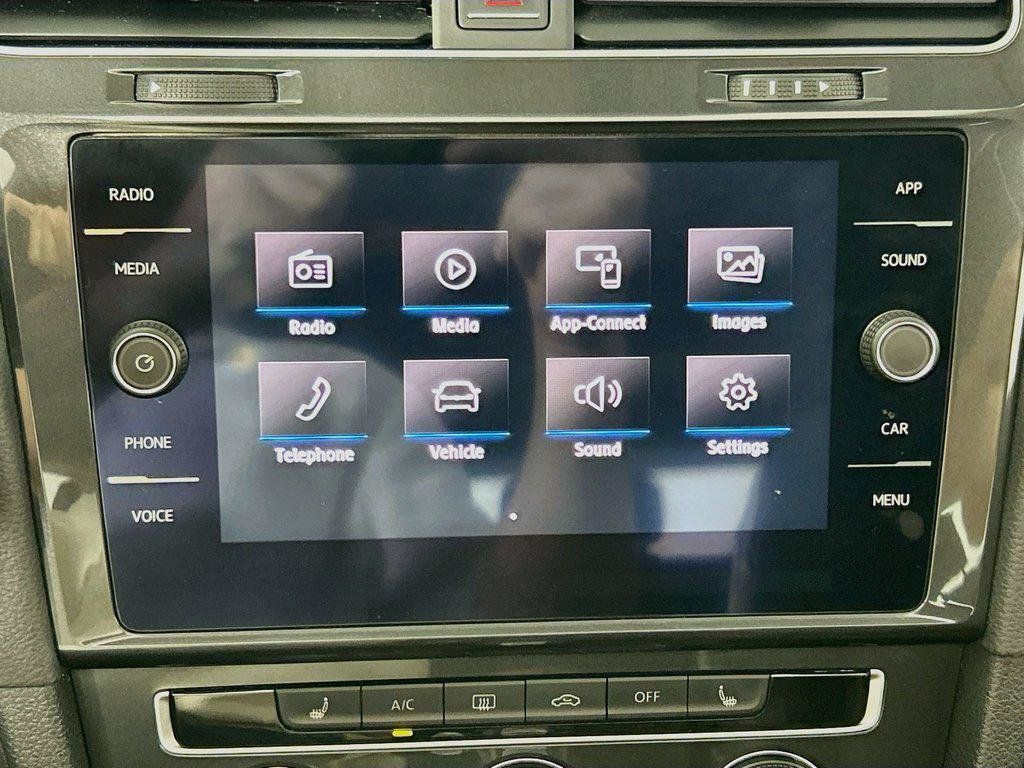 Used 2018 Volkswagen Golf Alltrack SE AWD/4WD image 14