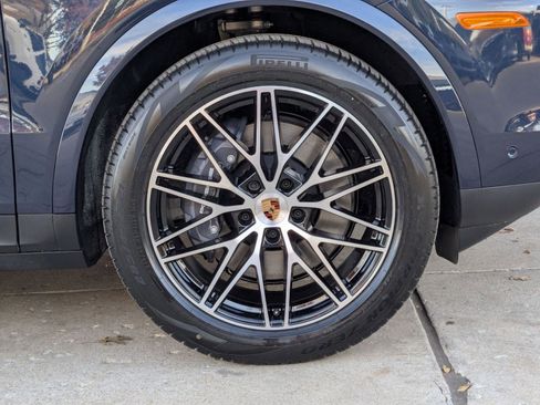 New 2026 Porsche Cayenne image 29