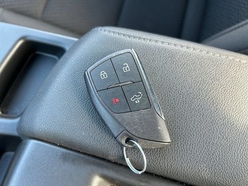 Used 2025 Chevrolet Silverado 1500 W/T RWD image 33