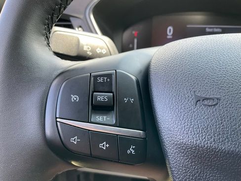 Used 2024 Ford Escape Active FWD image 4