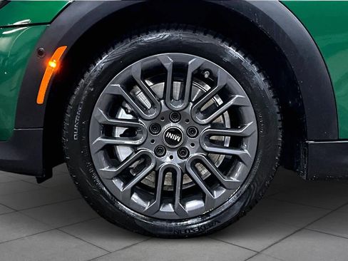 Used 2026 MINI Cooper 2-Door Hardtop image 11