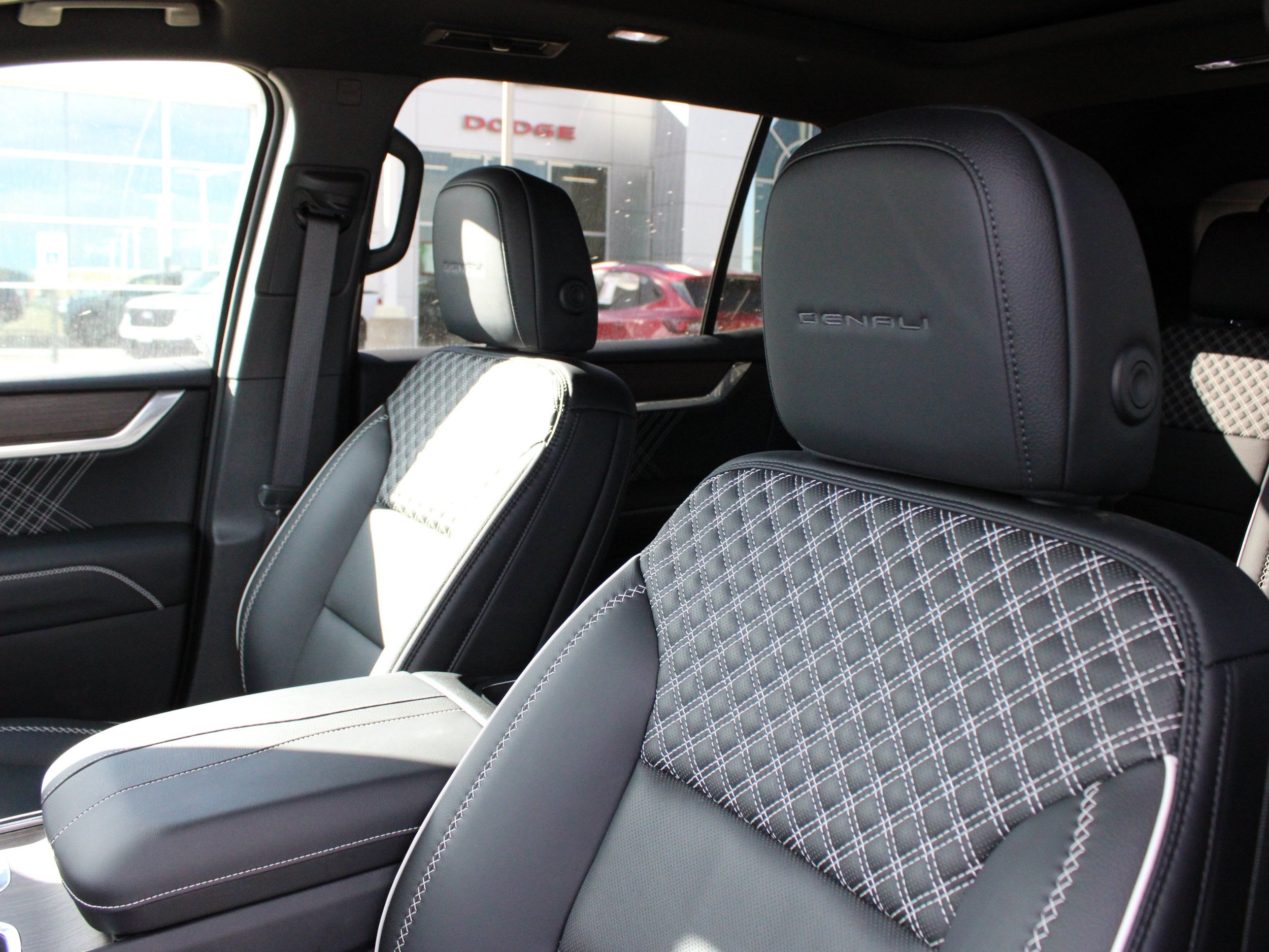 Used 2026 GMC Acadia Denali w/ Super Cruise Package AWD/4WD image 15