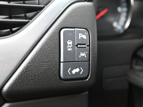 Used 2016 Chevrolet Tahoe LT image 15