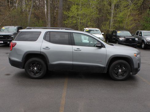 Used 2023 GMC Acadia AT4 AWD/4WD image 4