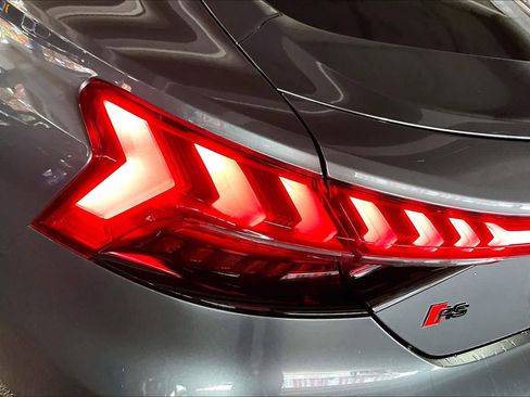 Used 2023 Audi RS e-tron GT image 28